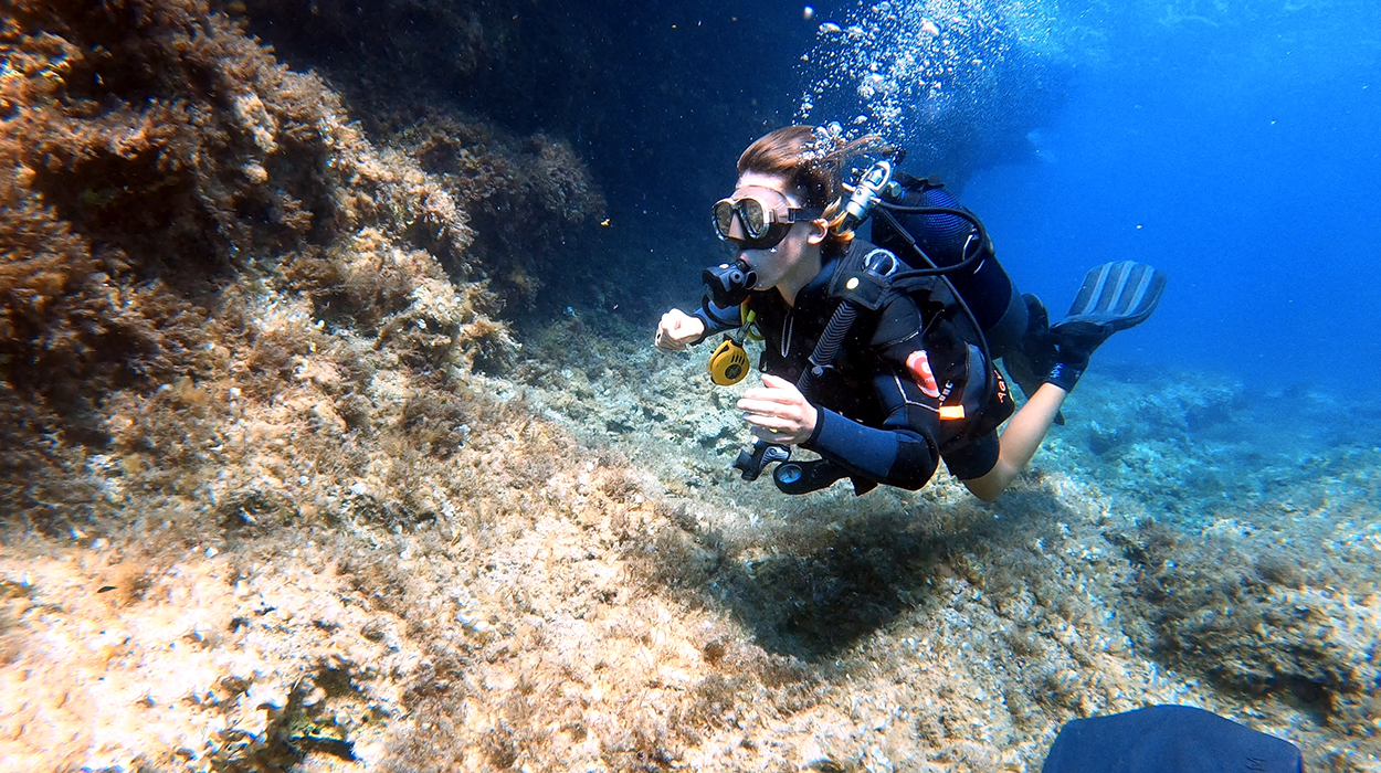aquaventure discover scuba & mask