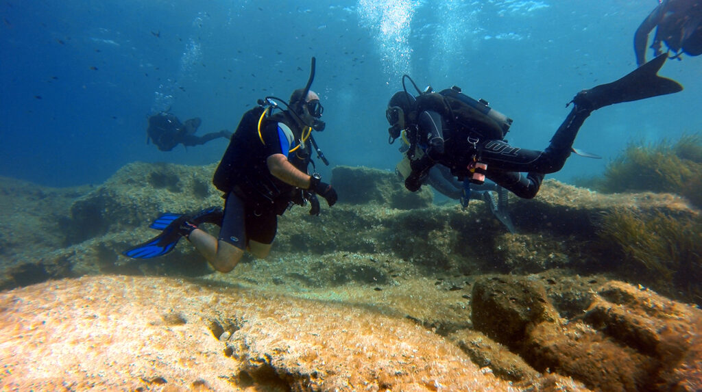 aquaventure discover scuba diving